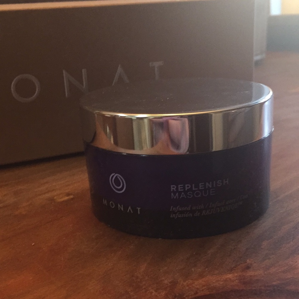 Monat Replenish Masque